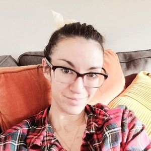 Meet your Posher, Alison